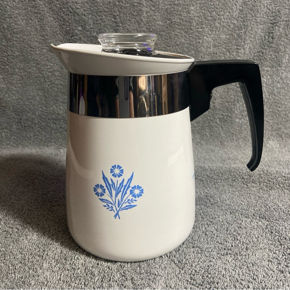 Vintage Corning ware 4 cup percolator. Never used. Original care booklet